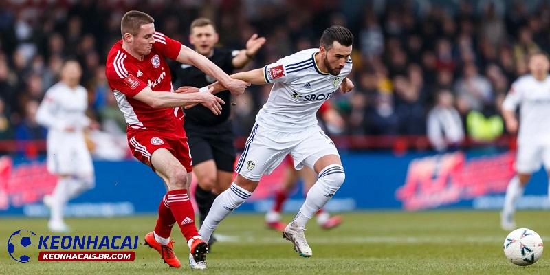Dự đoán trận Nottingham vs Leeds United, 21h00 ngày 22/08/2026